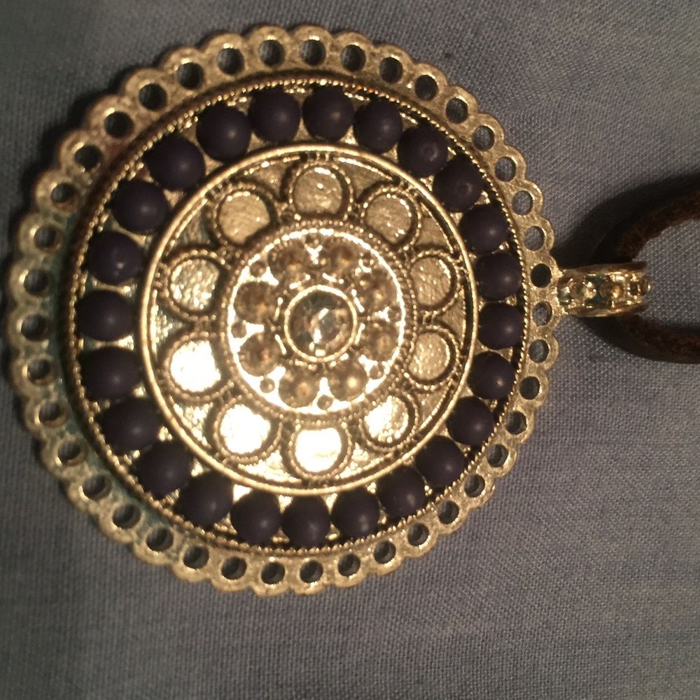 Necklace - Picture 3 of 3
